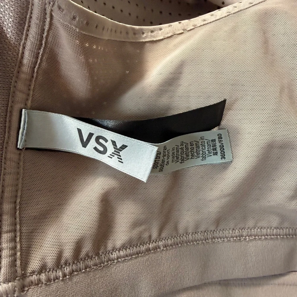 VSX Victoria's Secret Lightweight Mesh Sport Bra 36DDD Taupe Crossback M Support